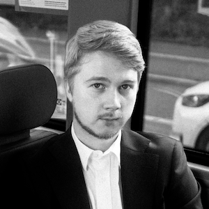 Henkilön kasvokuva Akseli Elovainio
