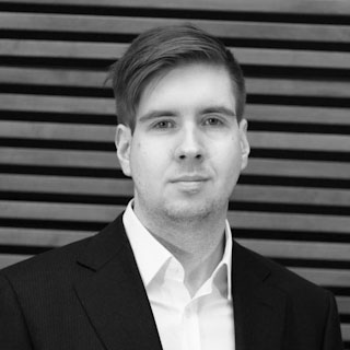 Henkilön kasvokuva Juha Saarinen