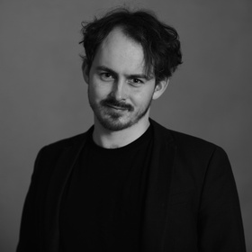 Kirjoittajan henkilökuva
