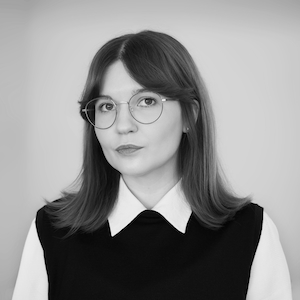 Henkilön kasvokuva Maria Knaapi