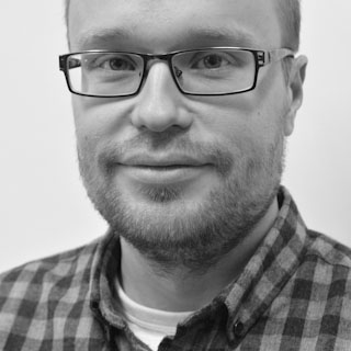 Henkilön kasvokuva Teemu Häkkinen